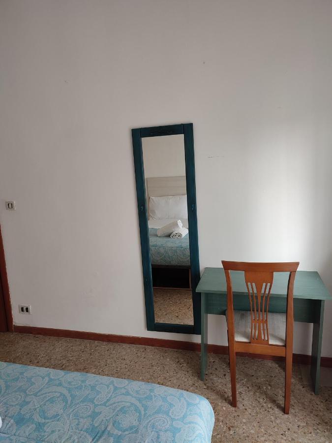Le Golosine Fiera Rooms Verona Exterior photo